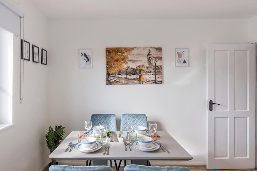 Shard View 2Br Next Tower Bridge Apartment London Ngoại thất bức ảnh