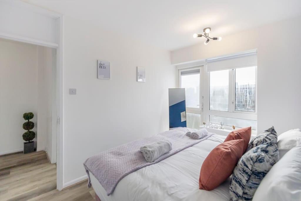 Shard View 2Br Next Tower Bridge Apartment London Ngoại thất bức ảnh