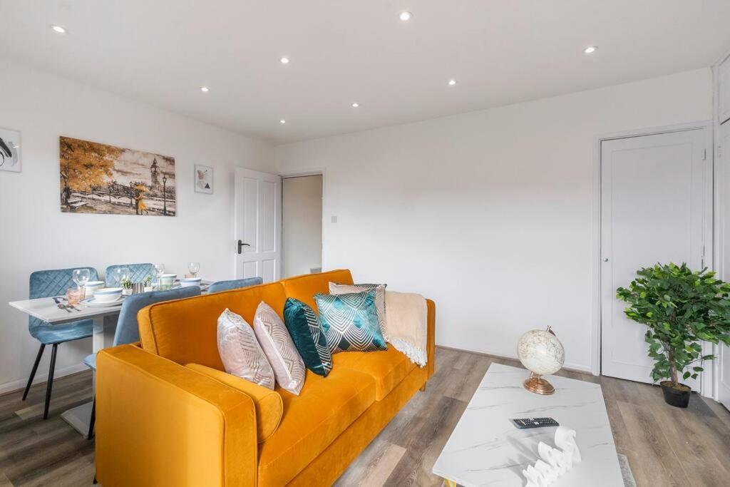 Shard View 2Br Next Tower Bridge Apartment London Ngoại thất bức ảnh